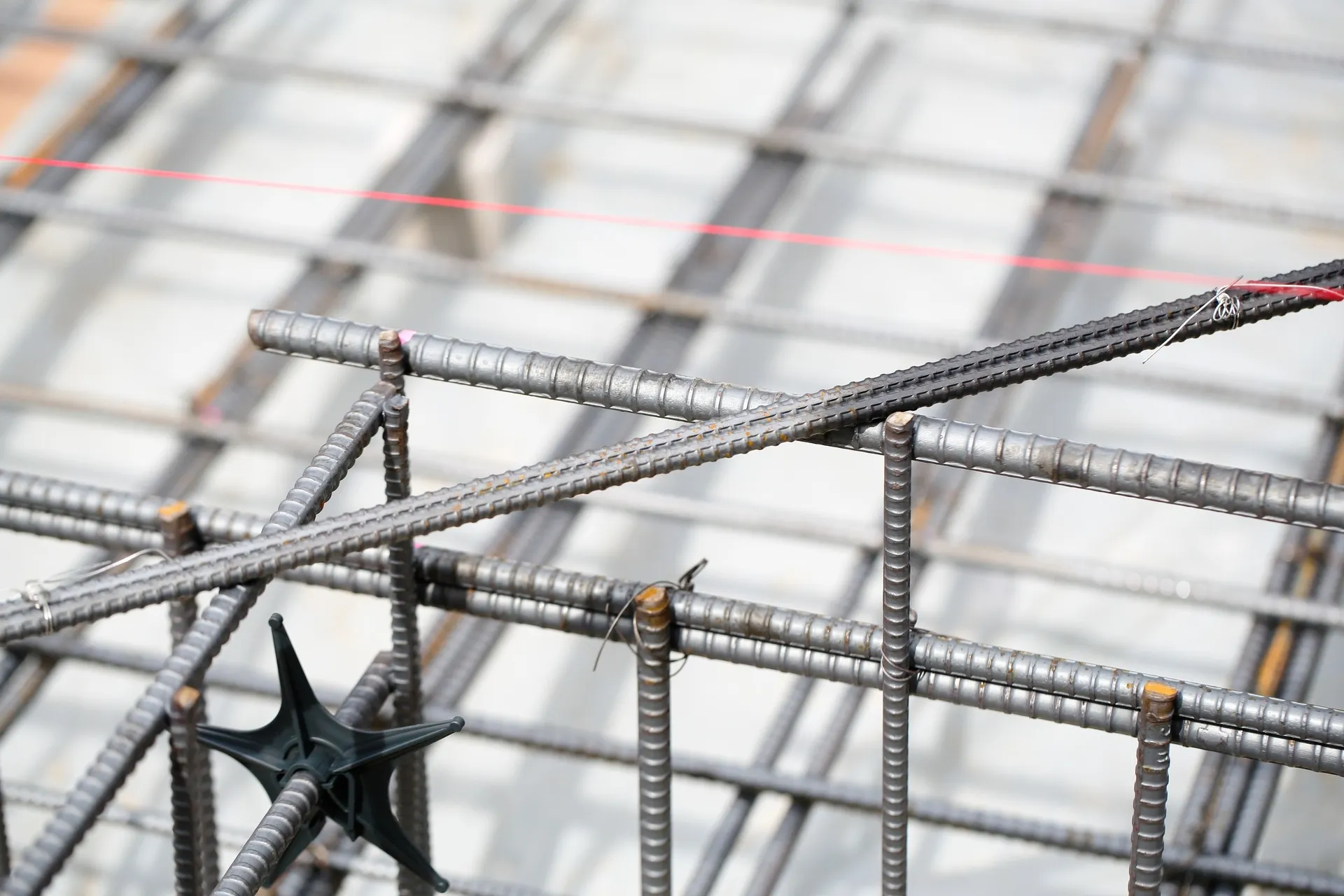 経験不問で現場スタッフの正社員を募集